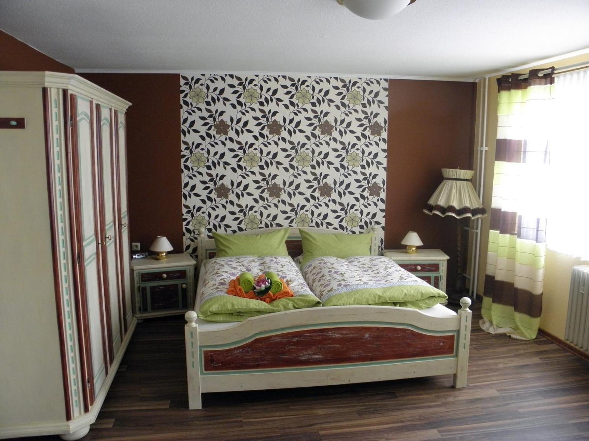 Hotel 4 Jahreszeiten Mit Restaurant Albstadt Buitenkant foto