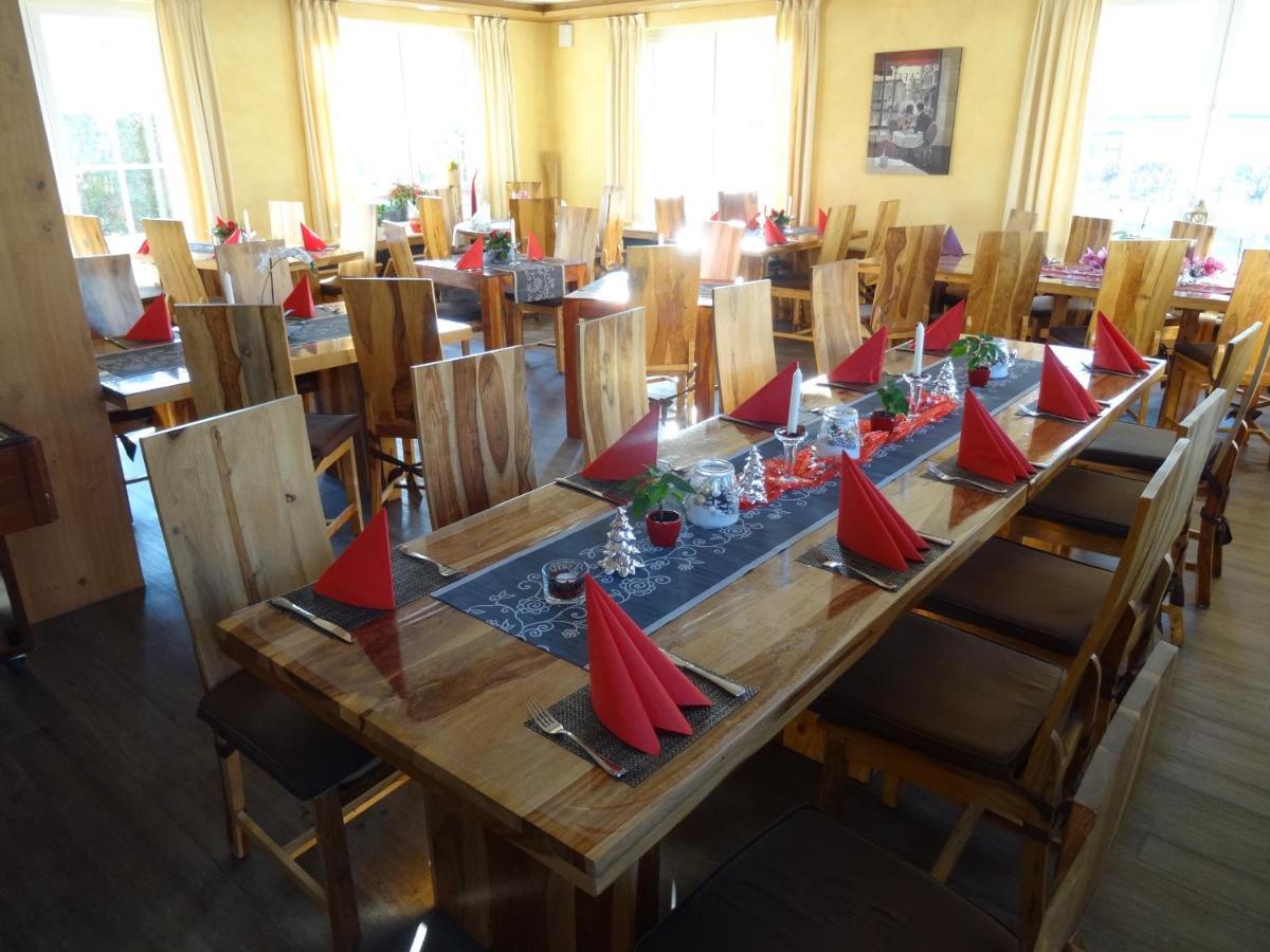 Hotel 4 Jahreszeiten Mit Restaurant Albstadt Buitenkant foto